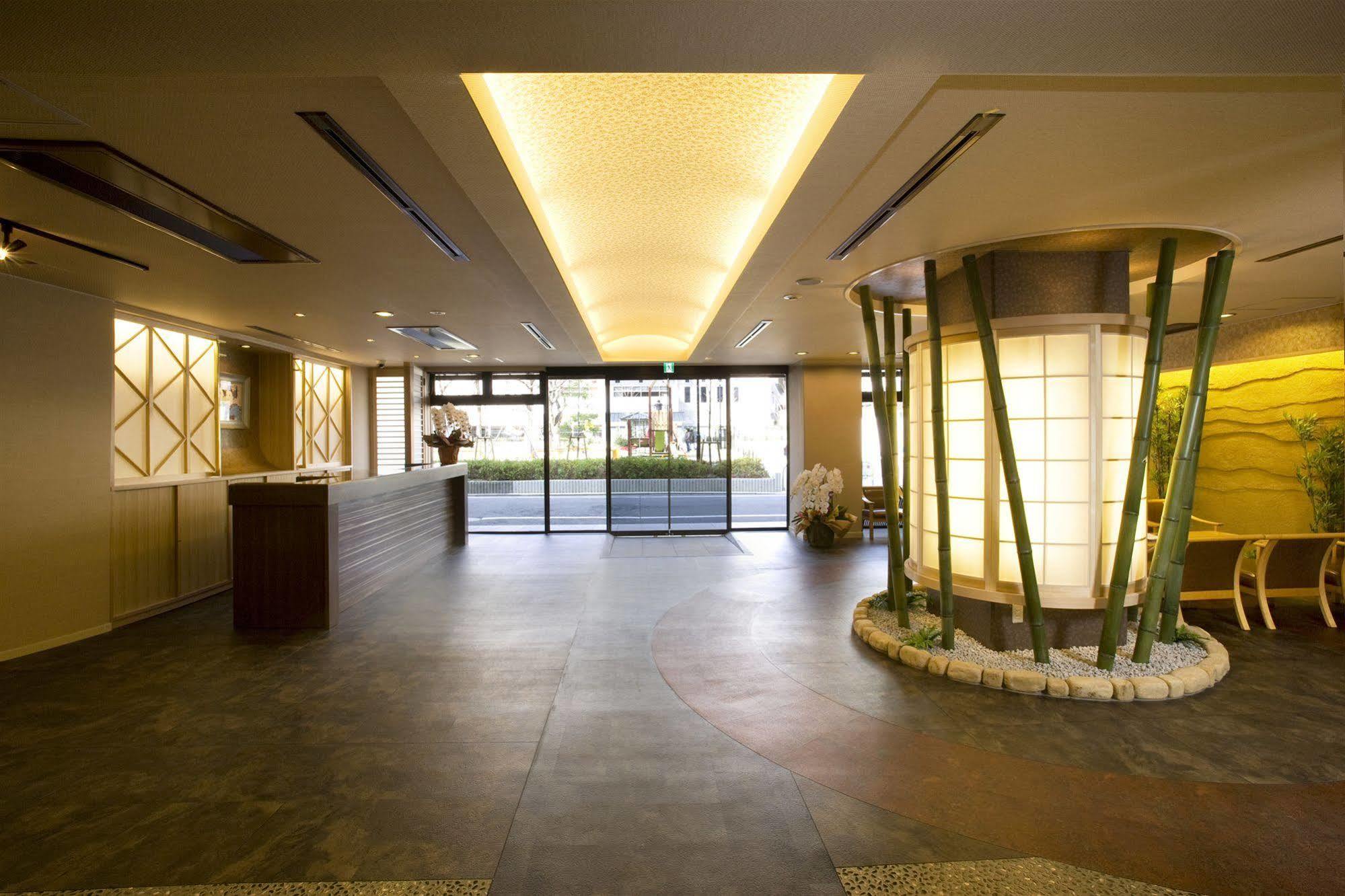 京都 旅館平新 エクステリア 写真